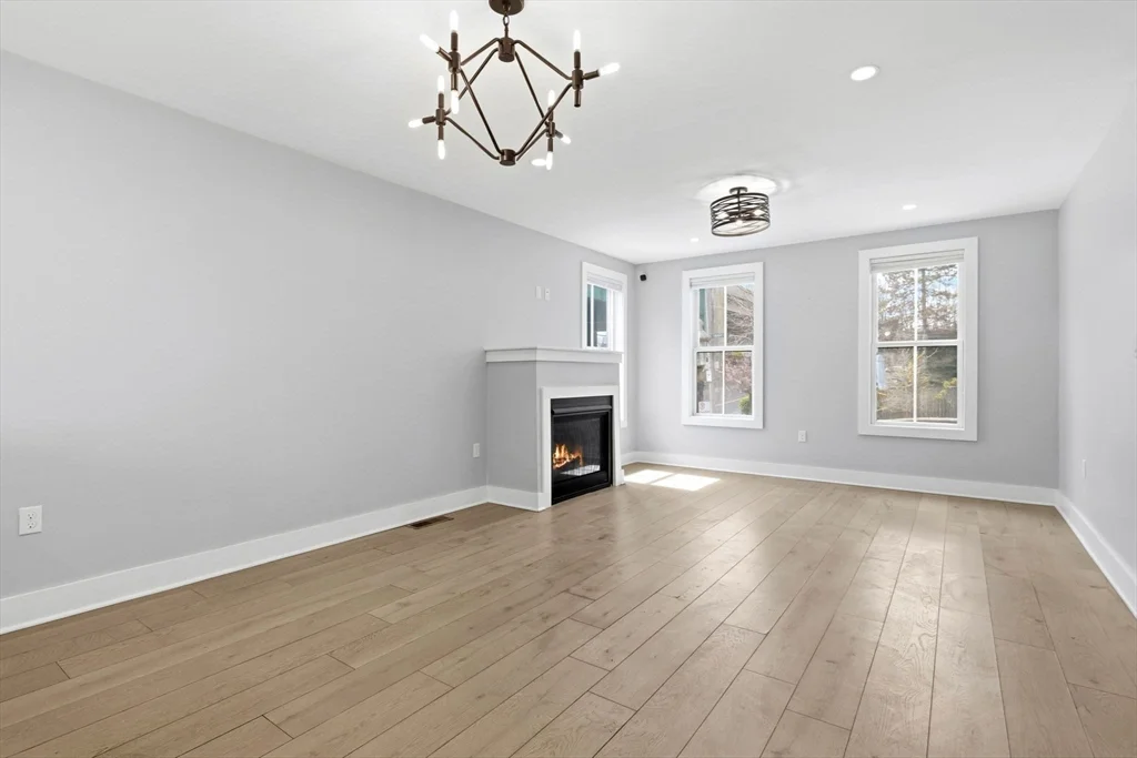 78 Tremont St, Charlestown