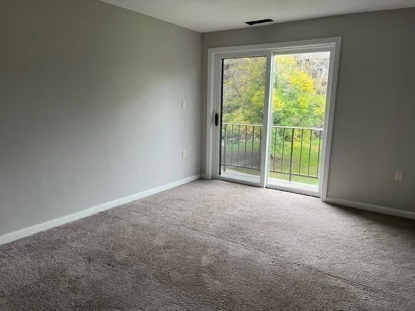 8 Ledgewood Way, Peabody