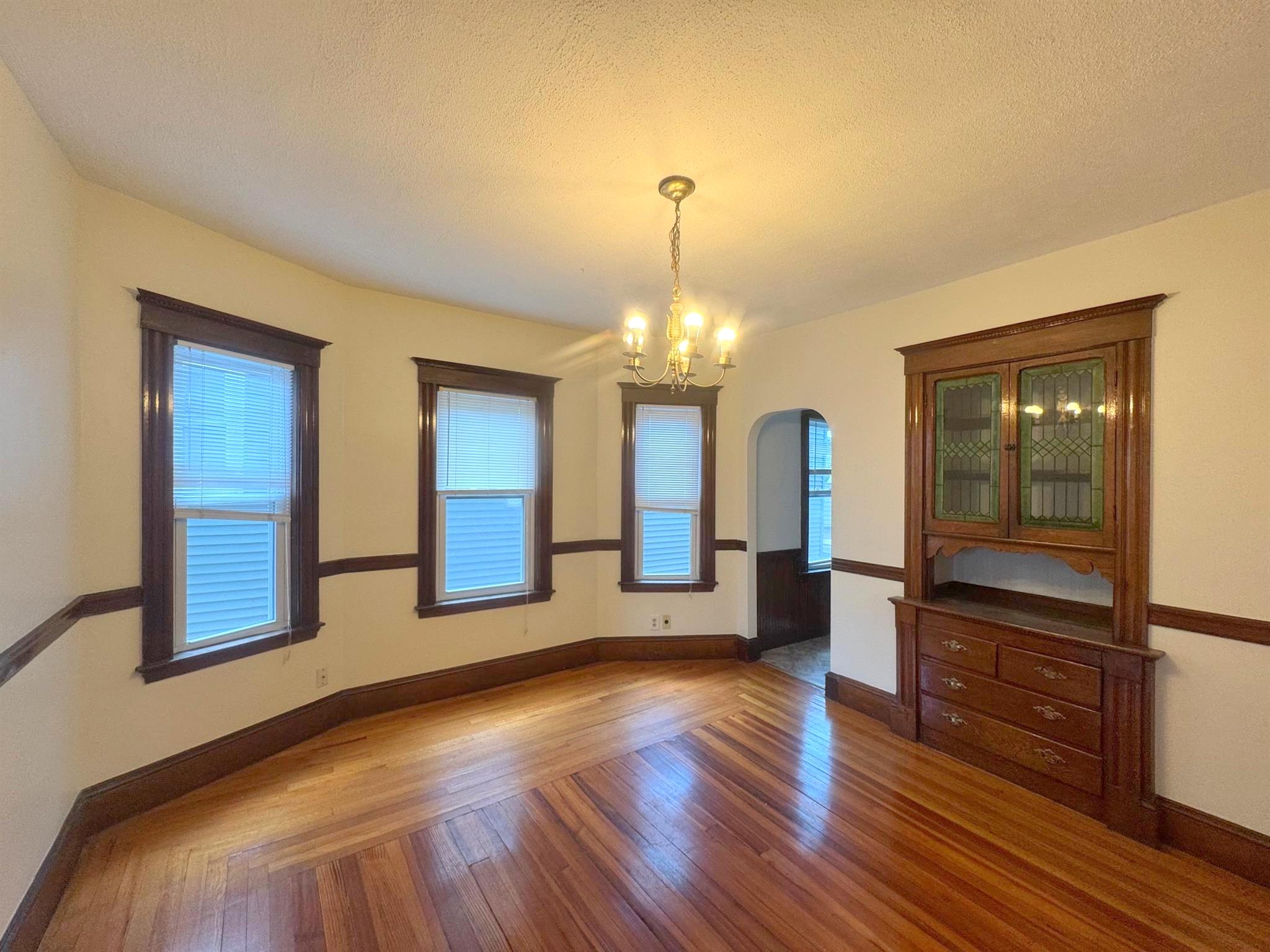 298A Highland Ave, Powder House Square