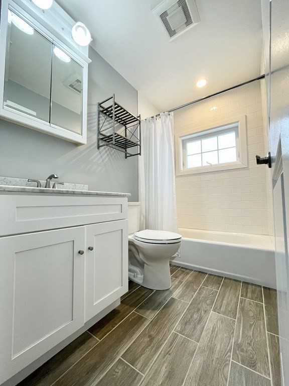 148 Pearl Ave, Revere