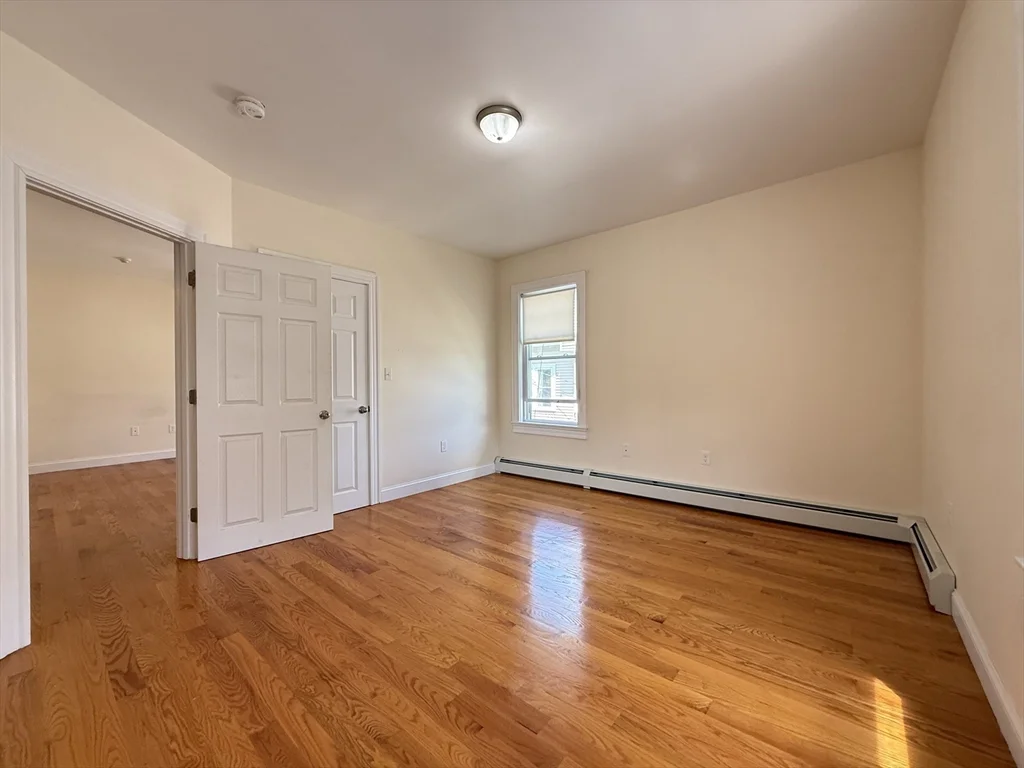 29 John St, Attleboro