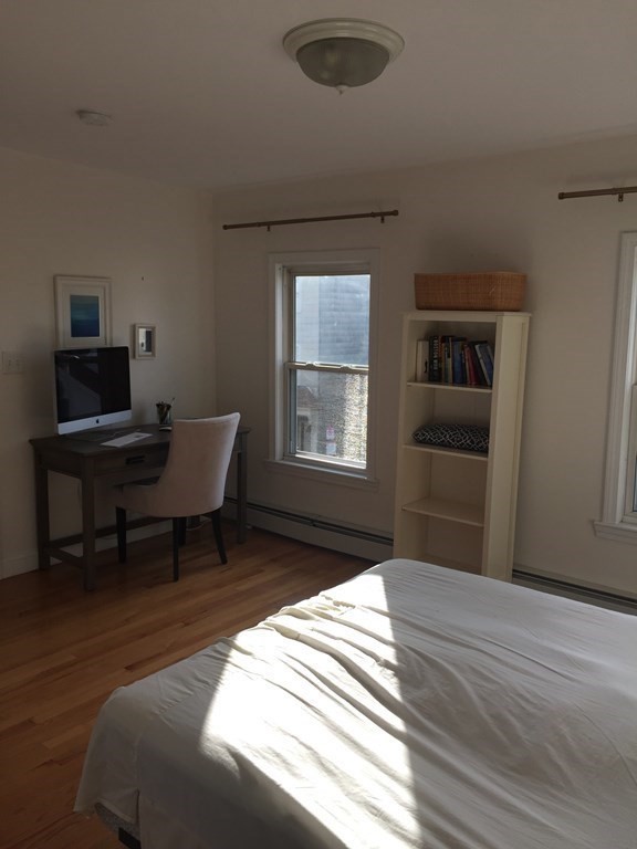 652 Dorchester Ave, South Boston