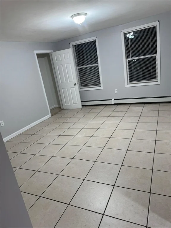 16 Sargent, Lawrence