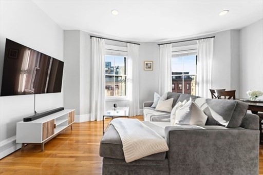 608 Massachusetts Ave, South End