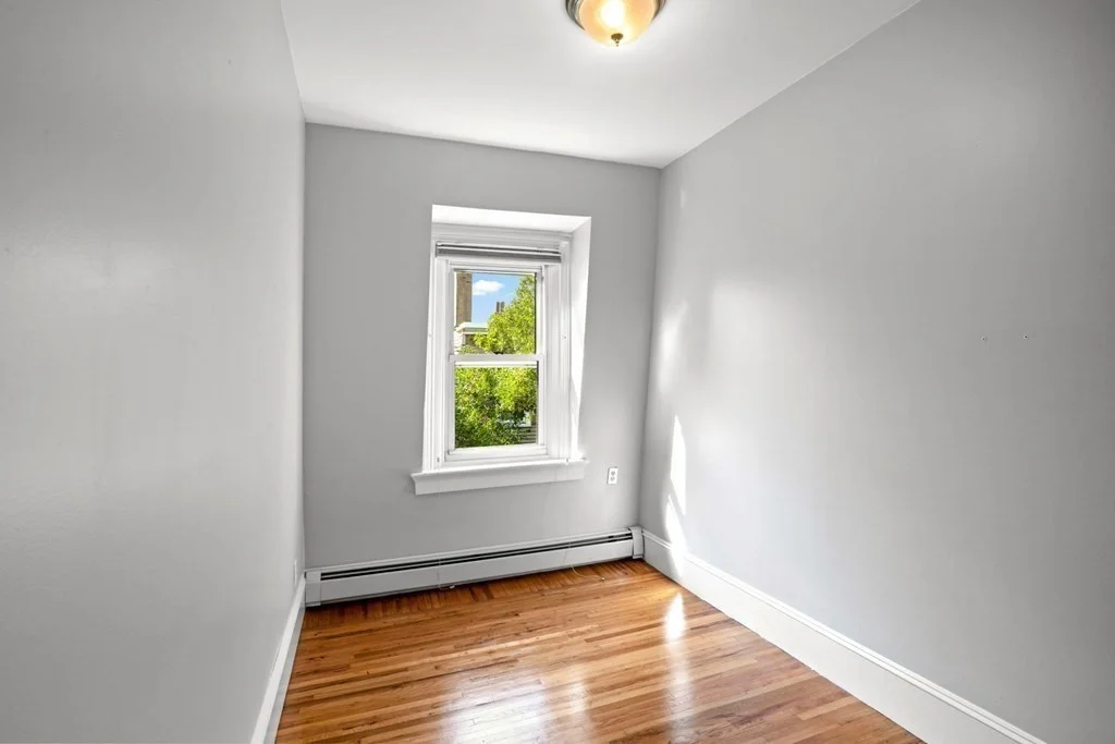 7 Albion Pl, Charlestown