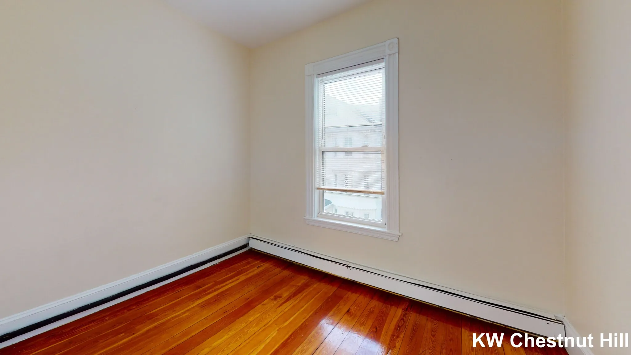 7 Sunset St, Mission Hill