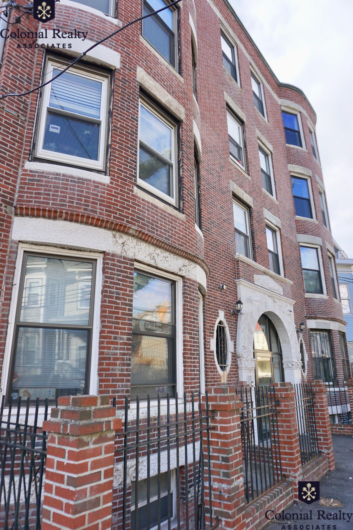 17 Highgate St, Allston