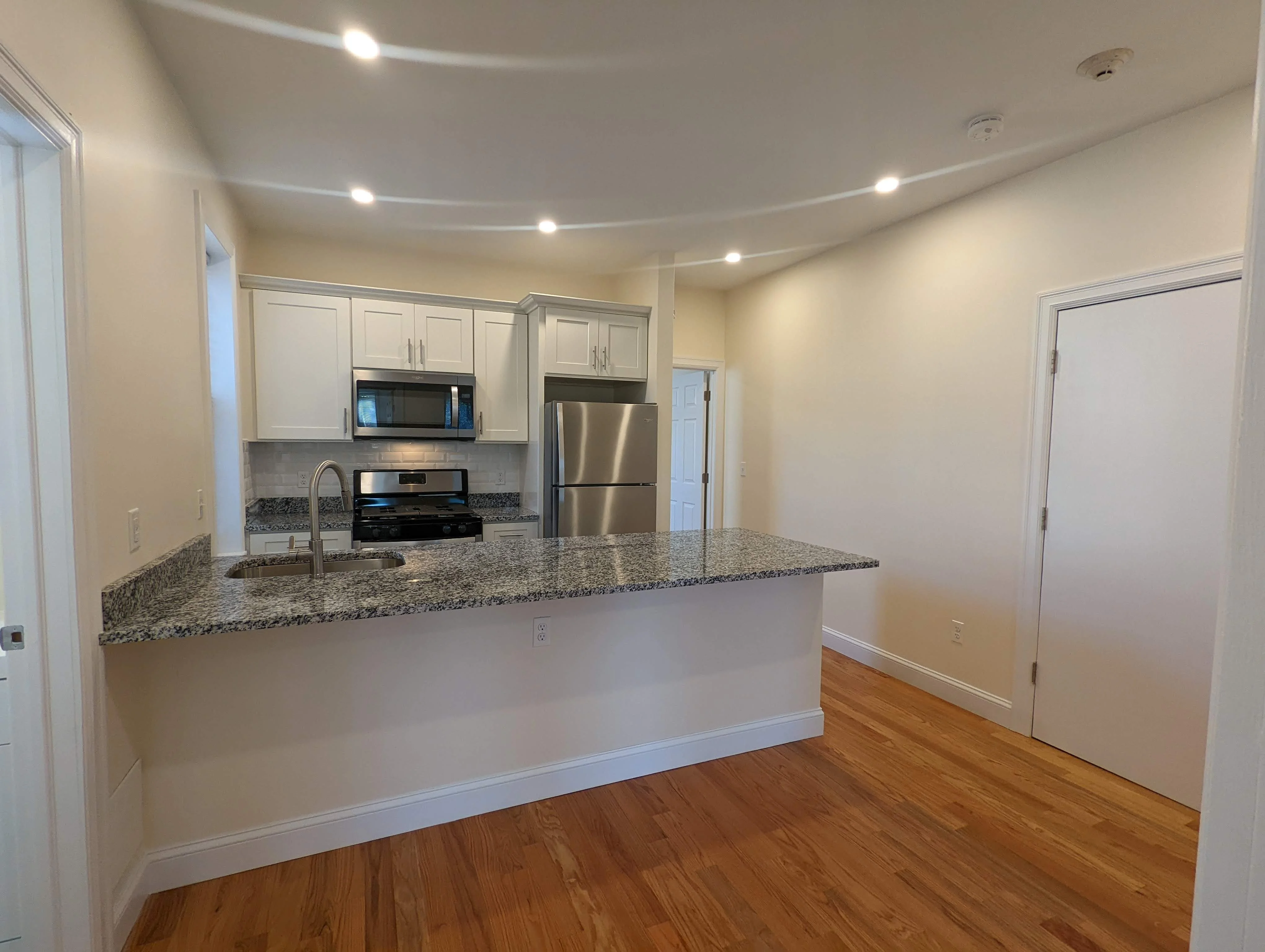 25 Queensberry St, Fenway