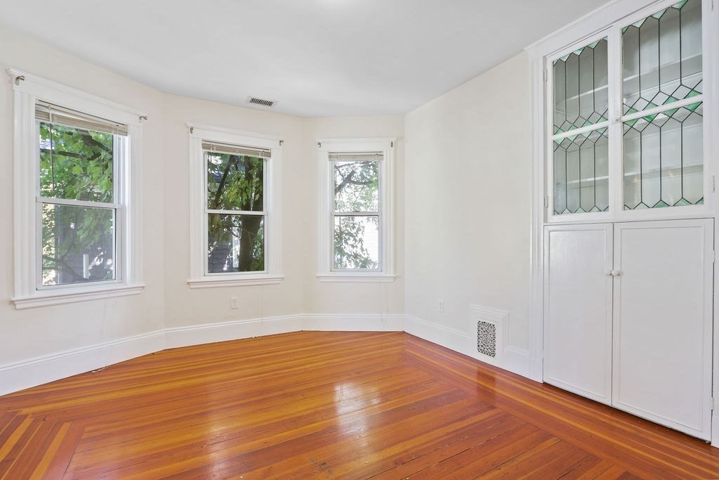 30 Tuttle St, Dorchester