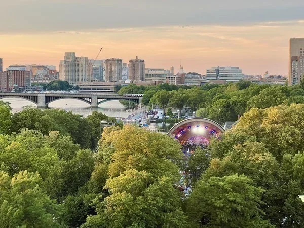 122 Beacon, Back Bay