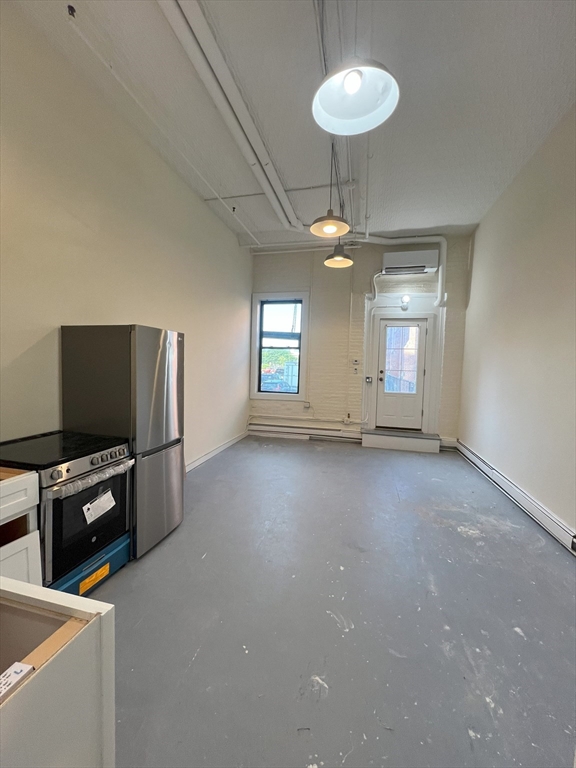 524 Harrison, South End