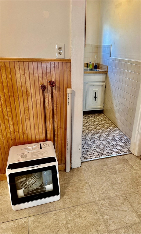 202 Washington St, Somerville