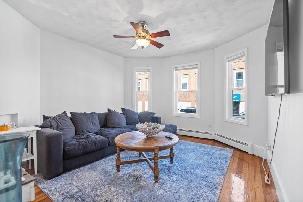703 E 2nd St, South Boston