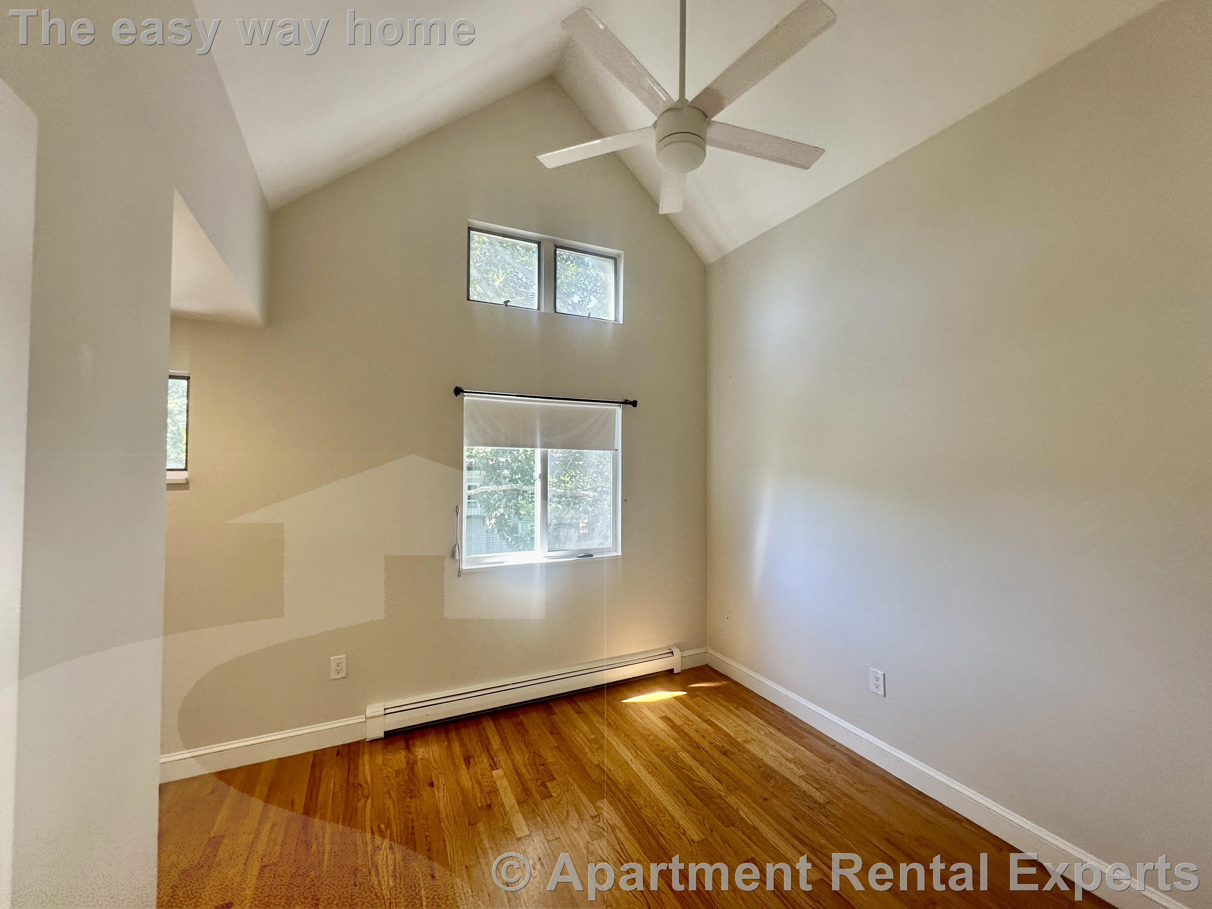 4 Fort Washington Pl, Cambridgeport