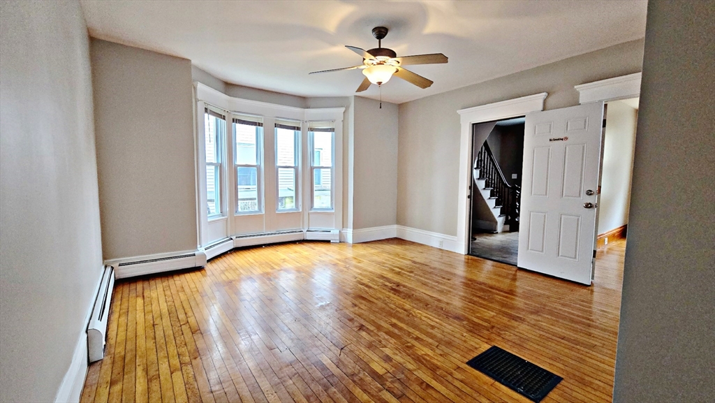 125 Hillman St, New Bedford