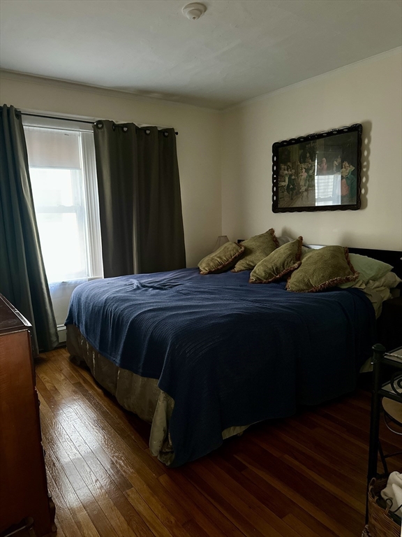 122 Warren St, Medford