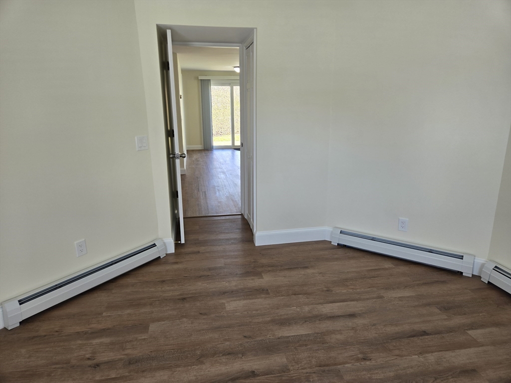 38 Main St, Pepperell