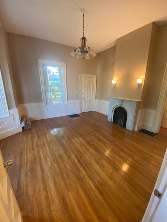 77A South Central, Quincy