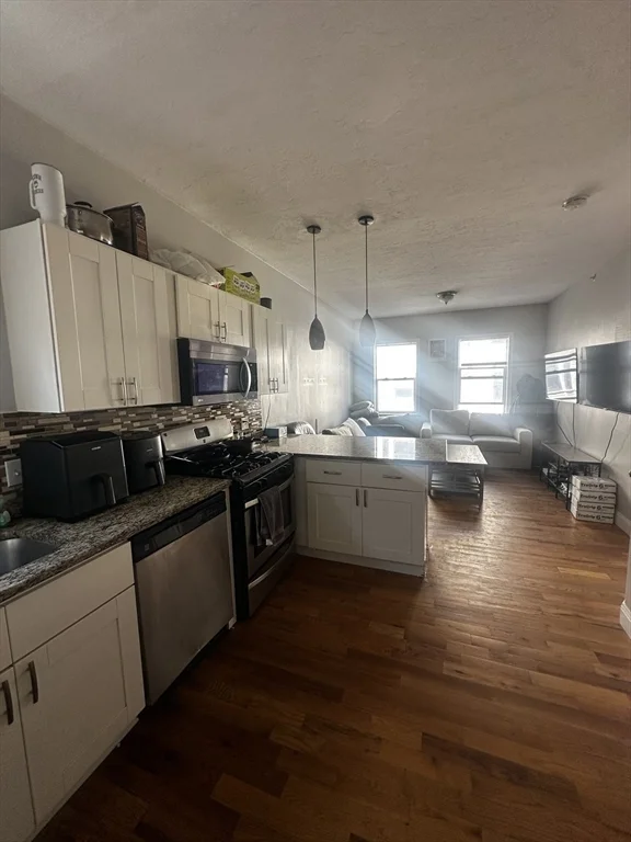 199 Athens St, South Boston