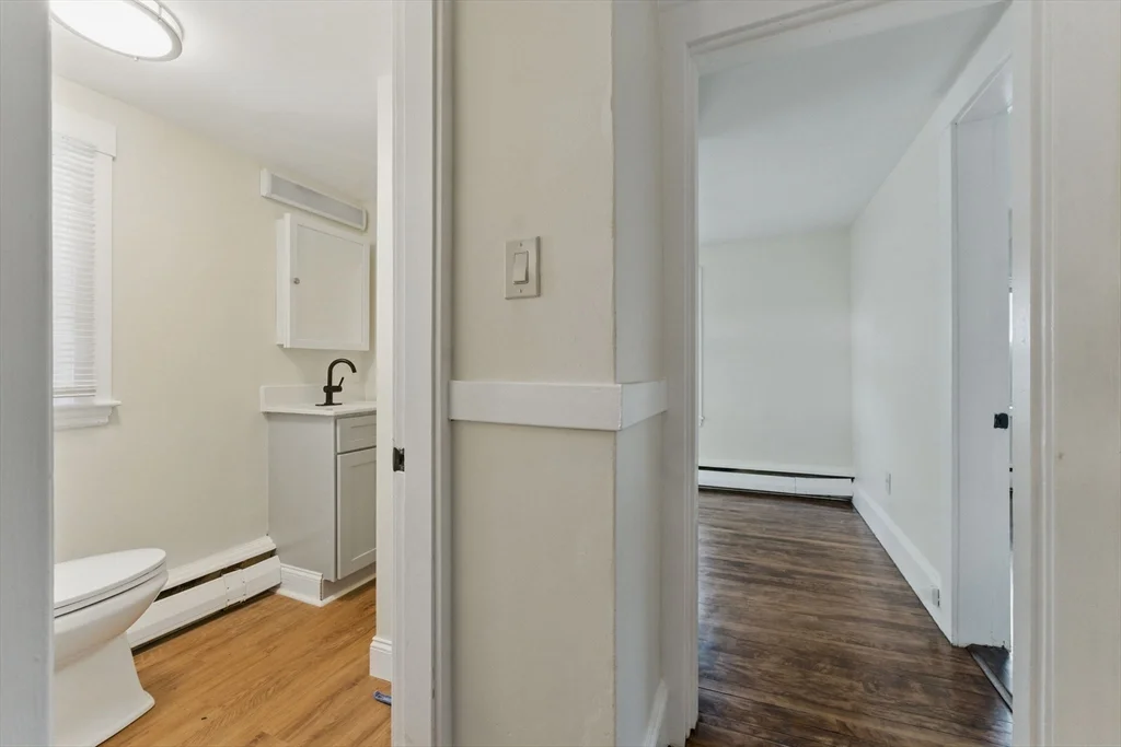 357 Granite St, Quincy