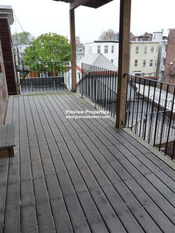 208 Maverick St, East Boston