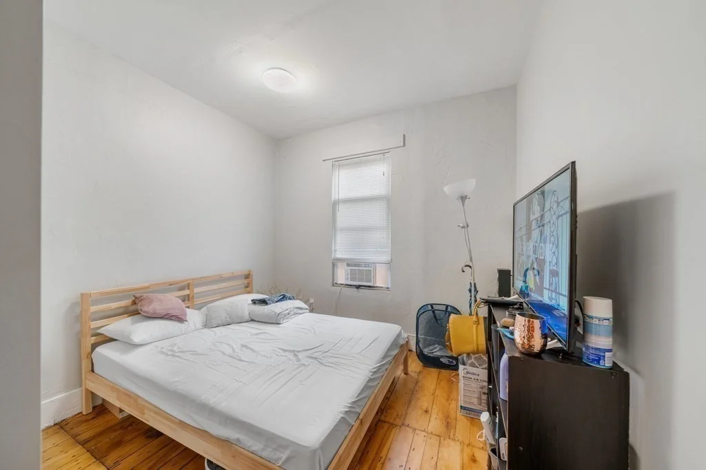 77 Webster St, East Boston