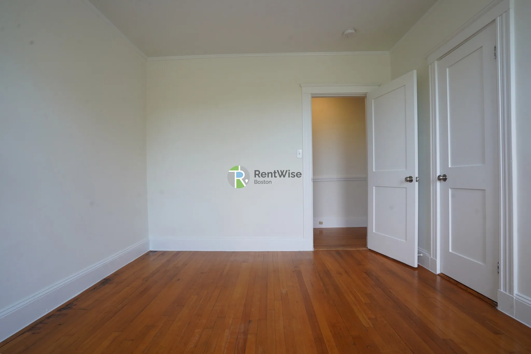 1850 Commonwealth Ave, Brighton