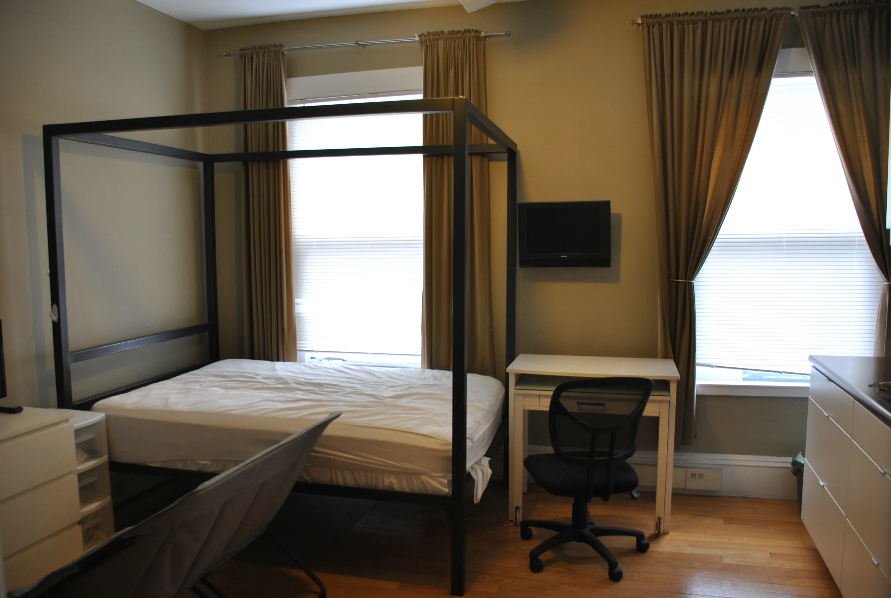 323 Beacon St, Back Bay