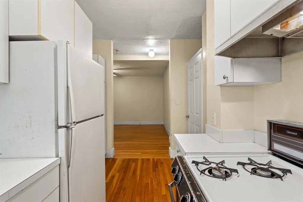 590 Washington St, Coolidge Corner