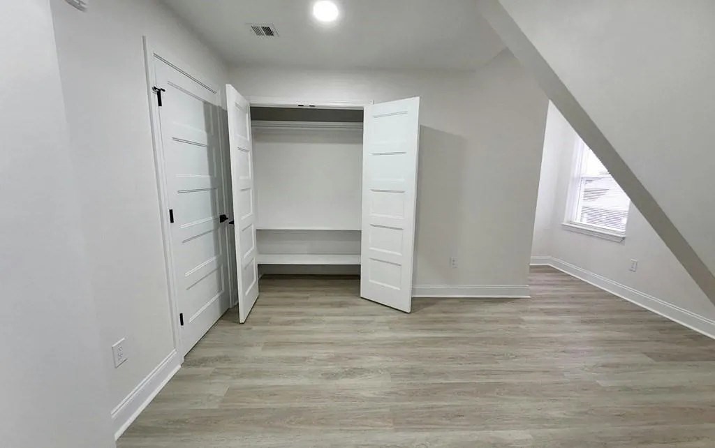 6 Harding Ave, West Everett