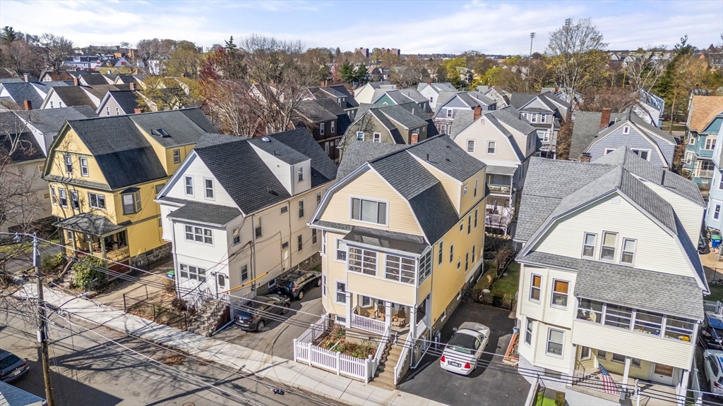 84 Pearson Rd, Tufts