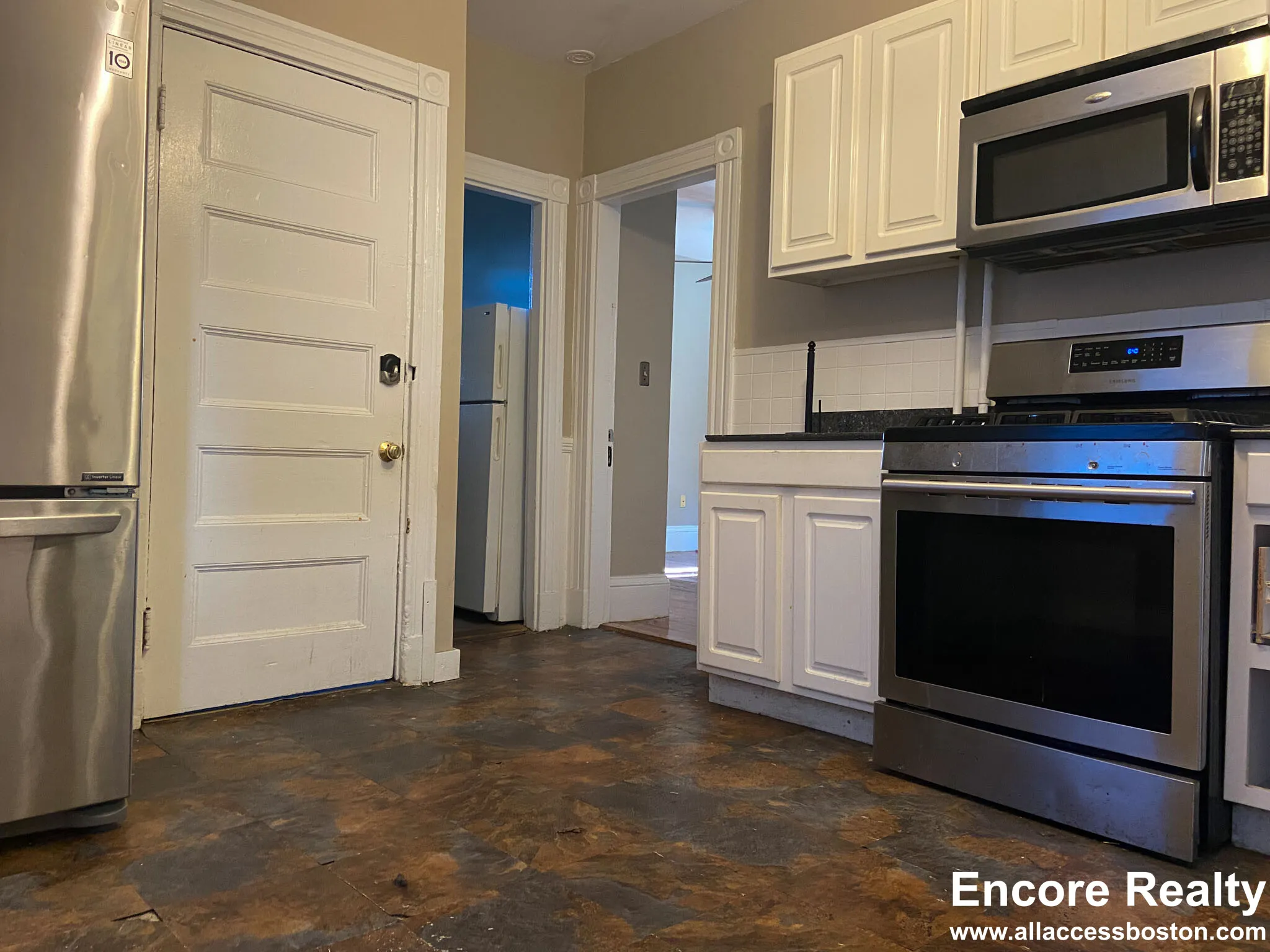 1 Parker Hill Ter, Mission Hill