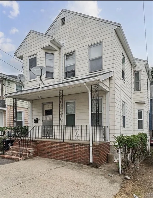 39 Lincoln St, Malden