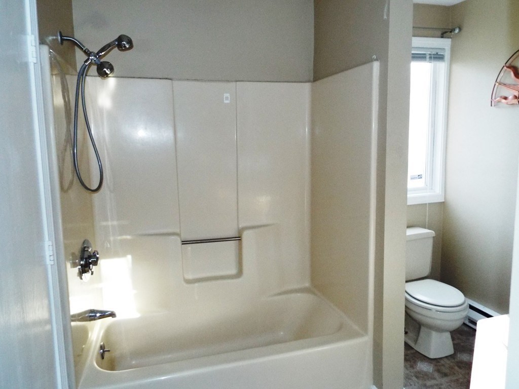 97 Highwood Dr, Franklin