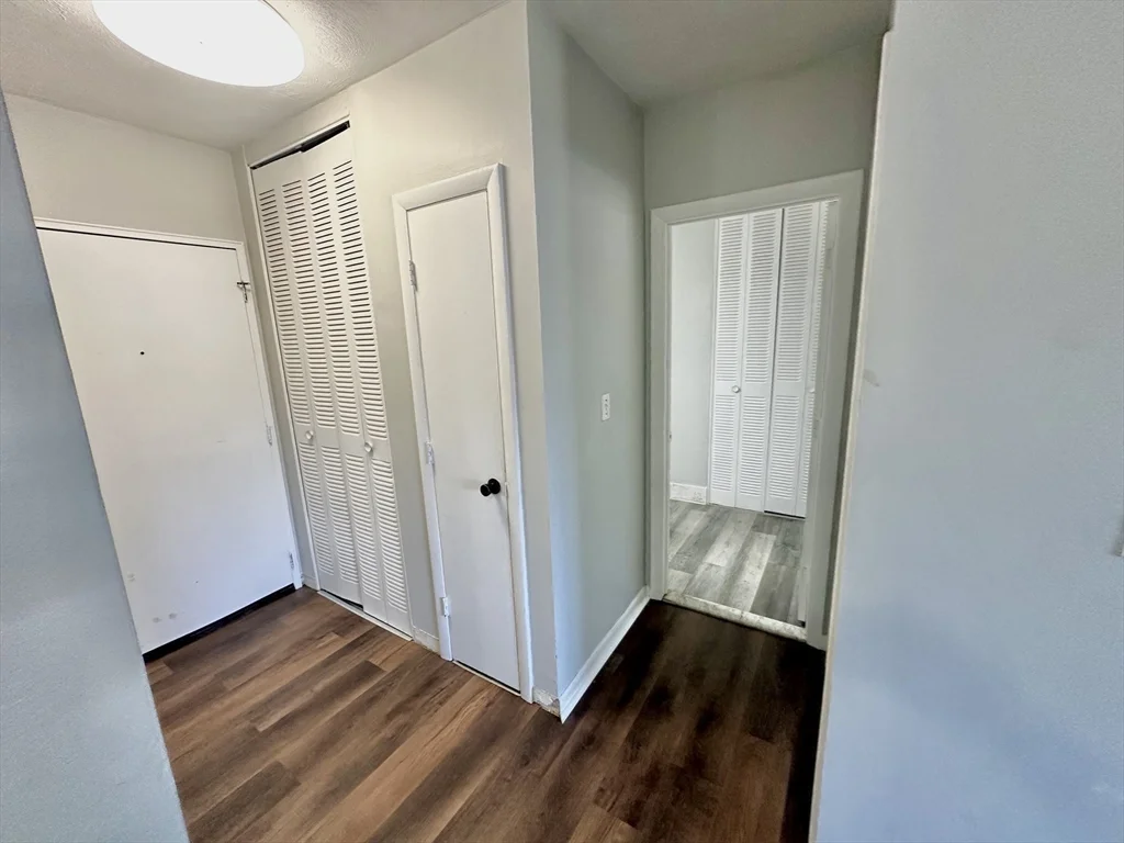 27 Willis St, Framingham