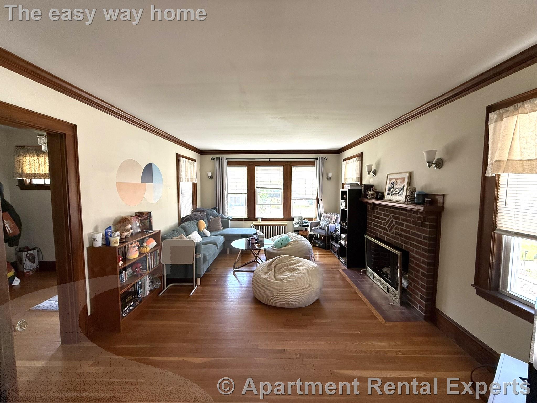 53 Forest St, Medford Square