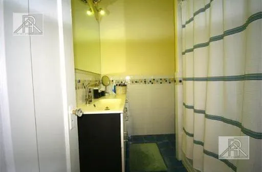 330 Saint Paul St, North Brookline