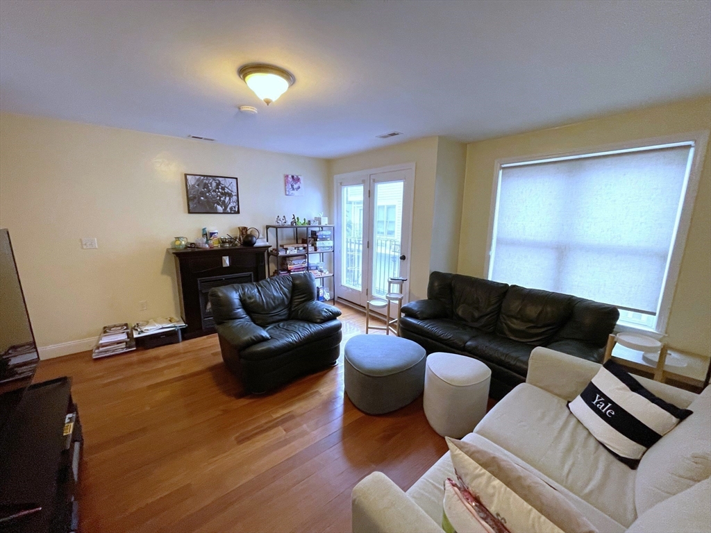 239 Prospect St, The Port