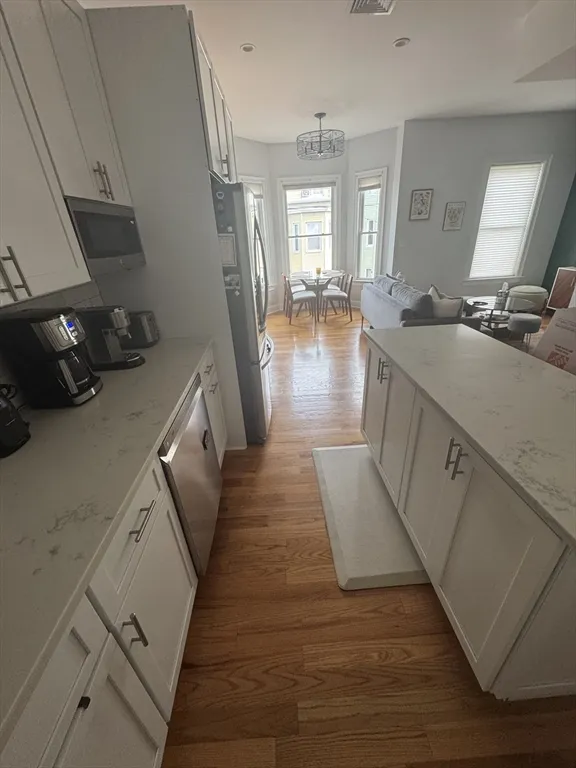 238 Saratoga St, East Boston