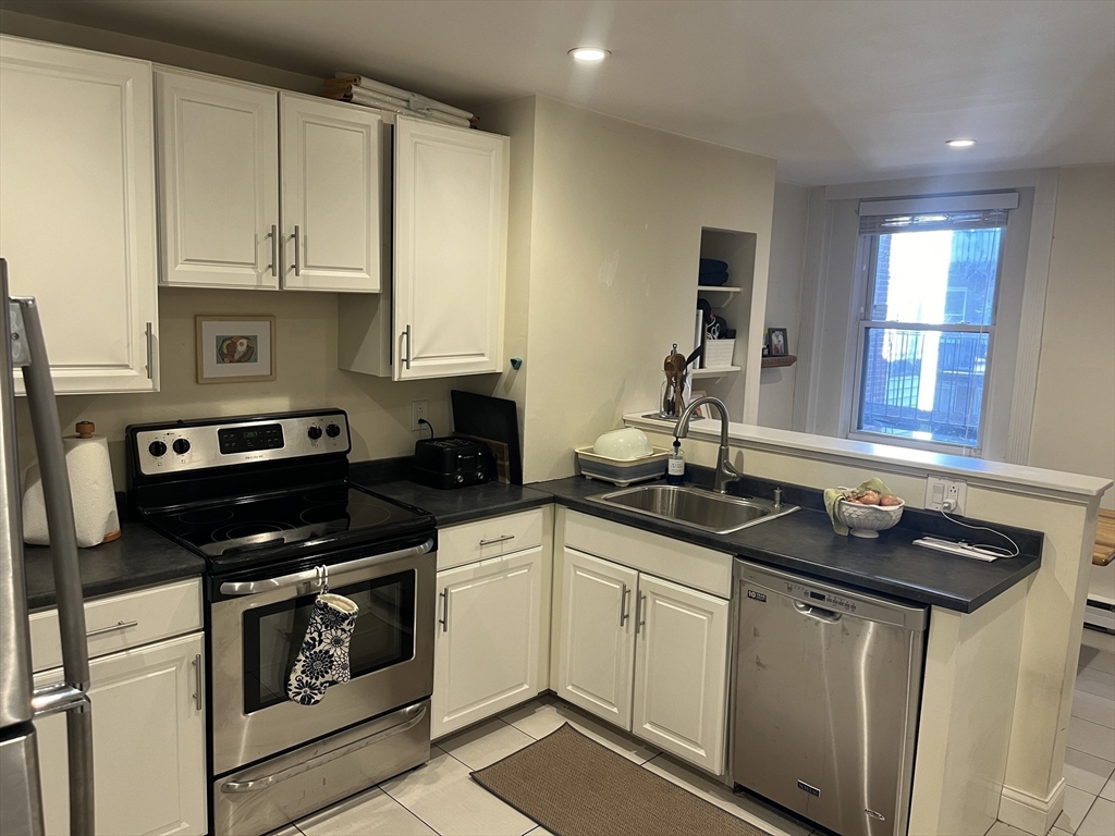 73 Lubec St, East Boston