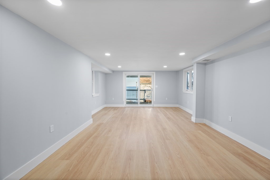 228 Bellingham Ave, Revere