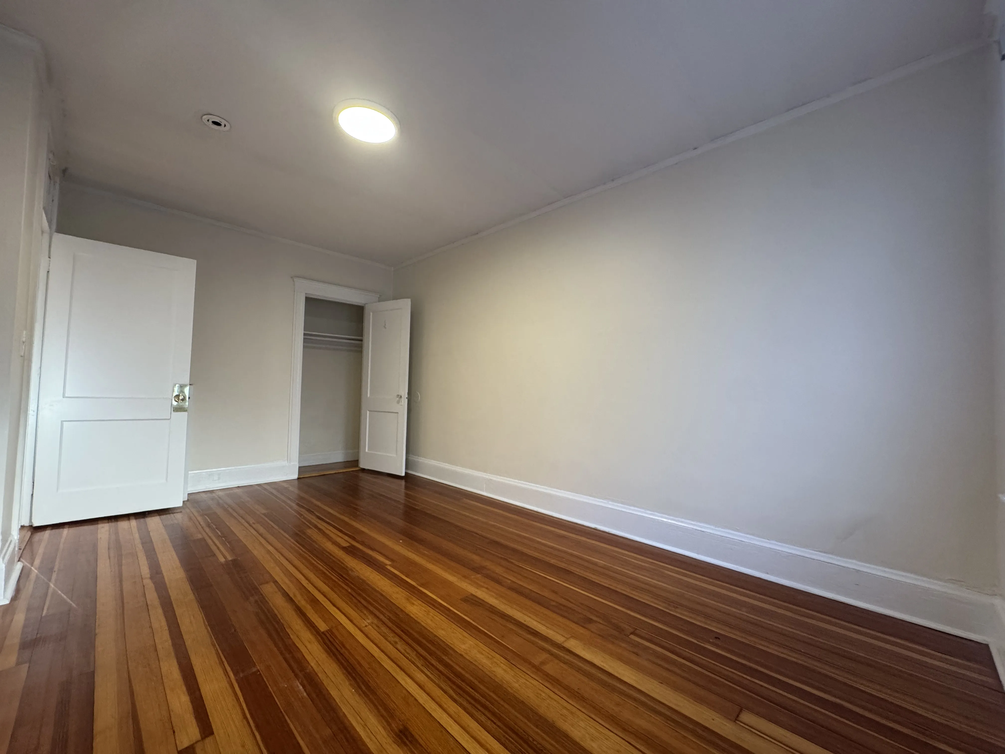 6 Barrows St, Allston