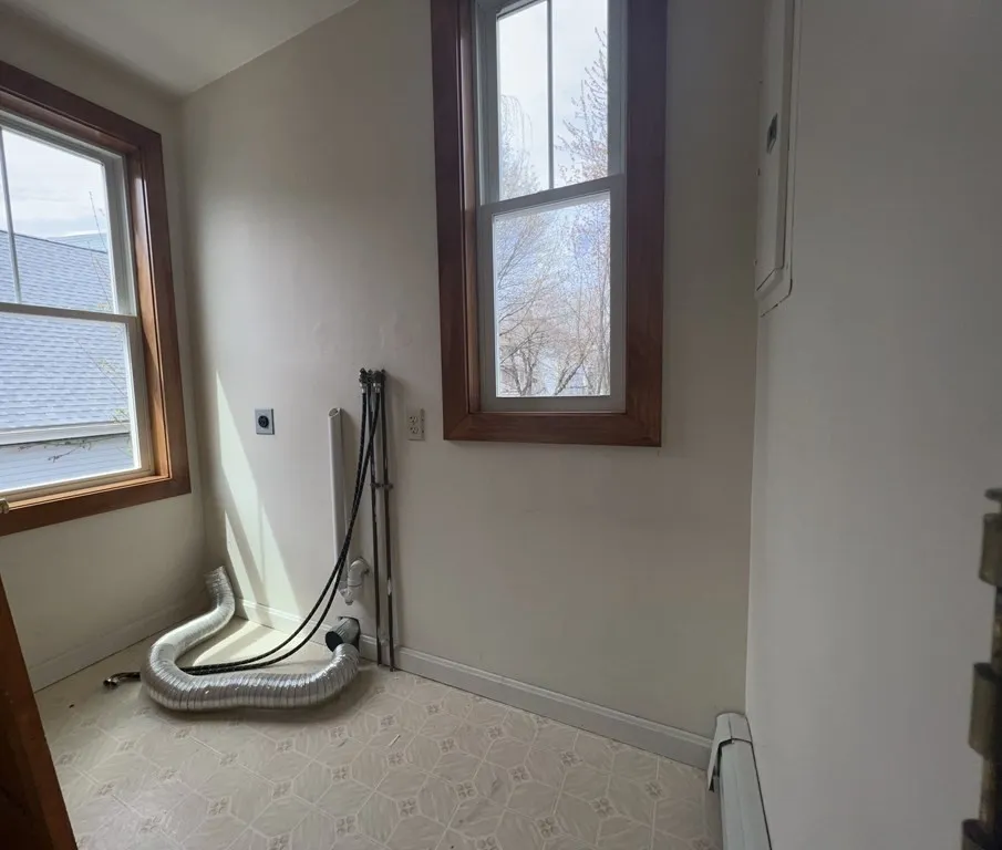 18 Houghton St, Ward Two