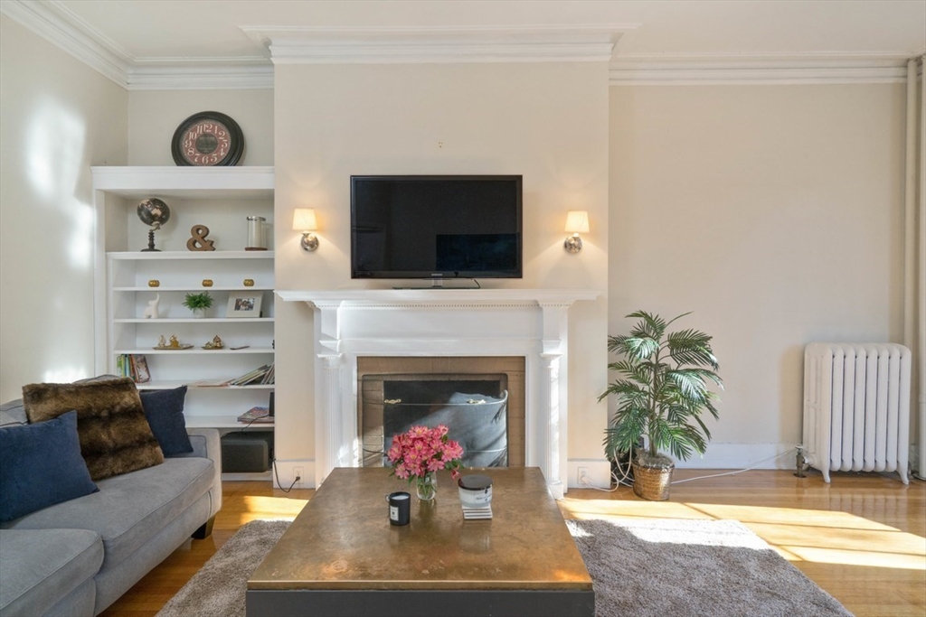 77 Marlborough St, Back Bay