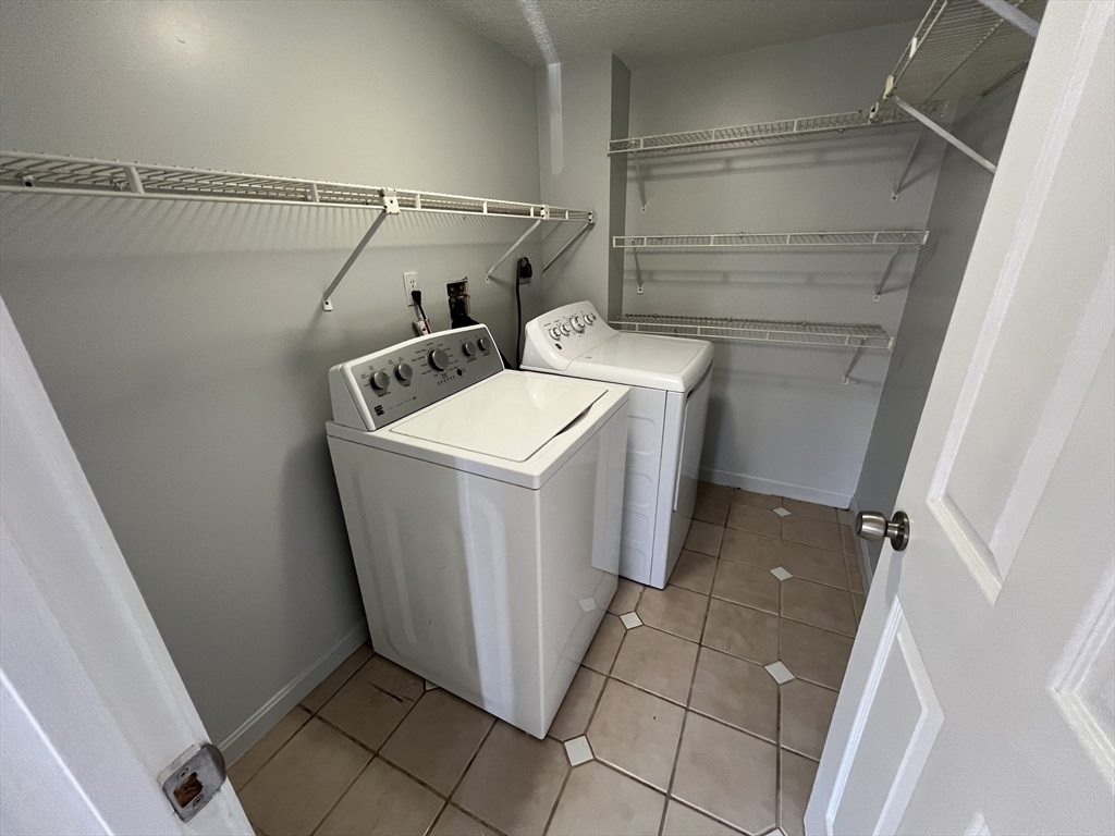 8 Federal St, Warren