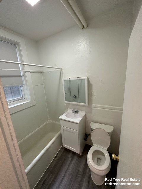 109 Brainerd Rd, Allston