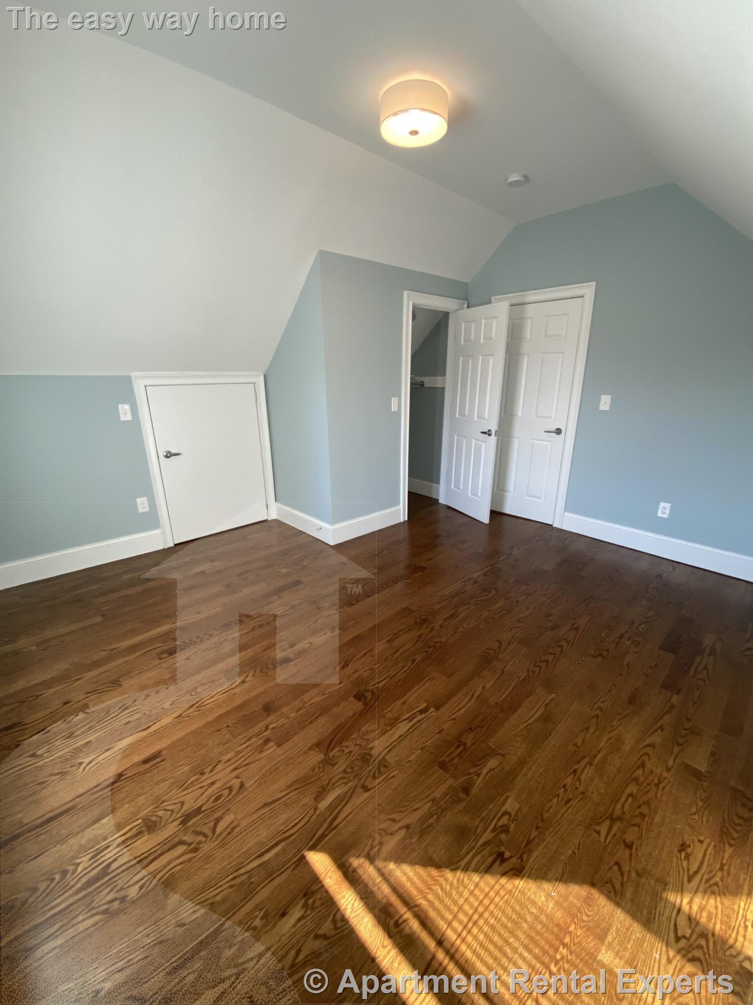 3-5 Hamilton Rd, Teele Square