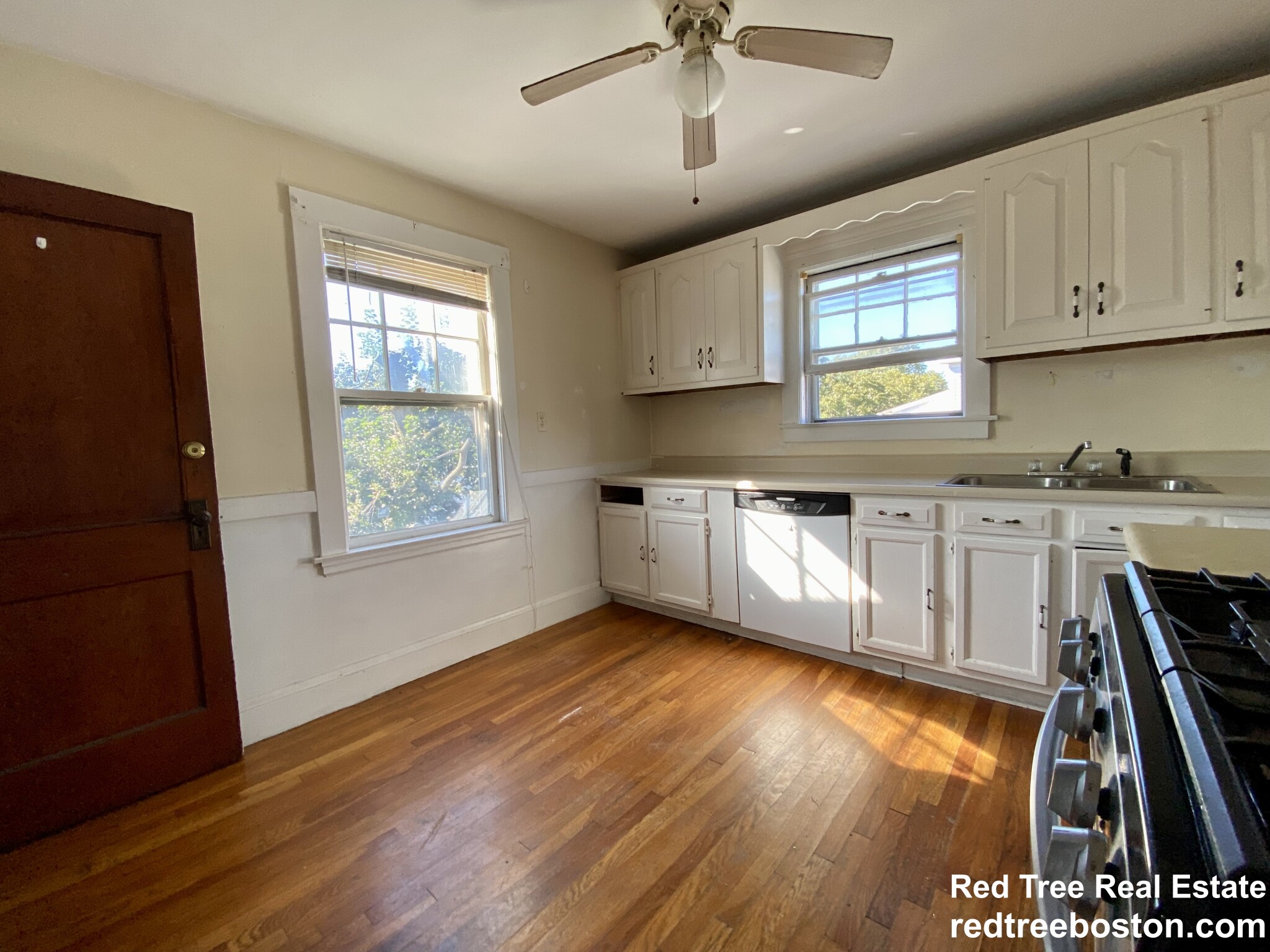 94 Beechcroft St, Brighton