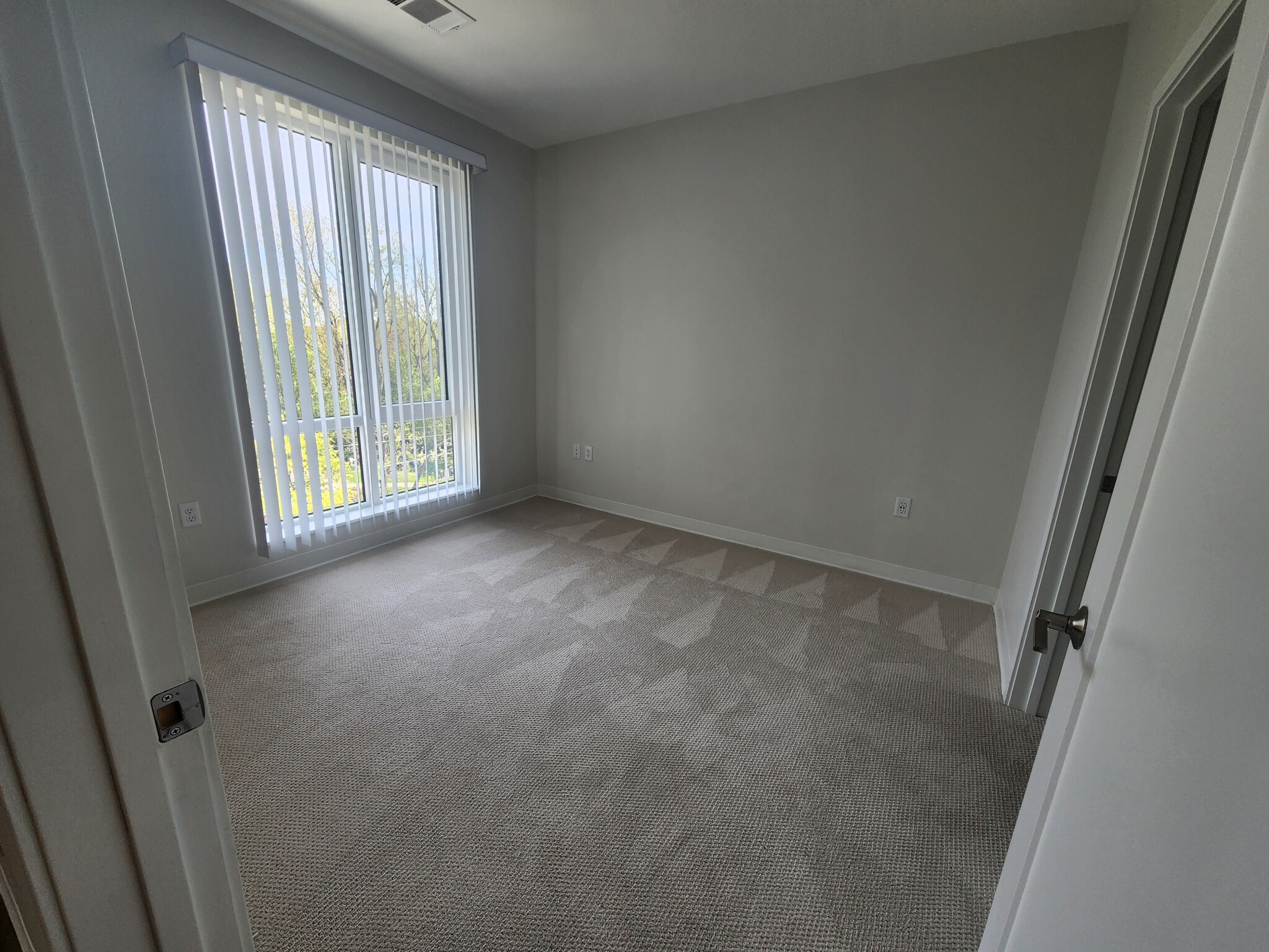 289 Walk Hill, Roslindale