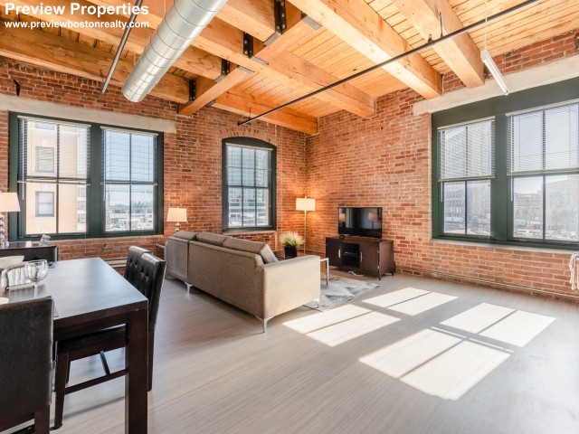 381 Congress St, Seaport District